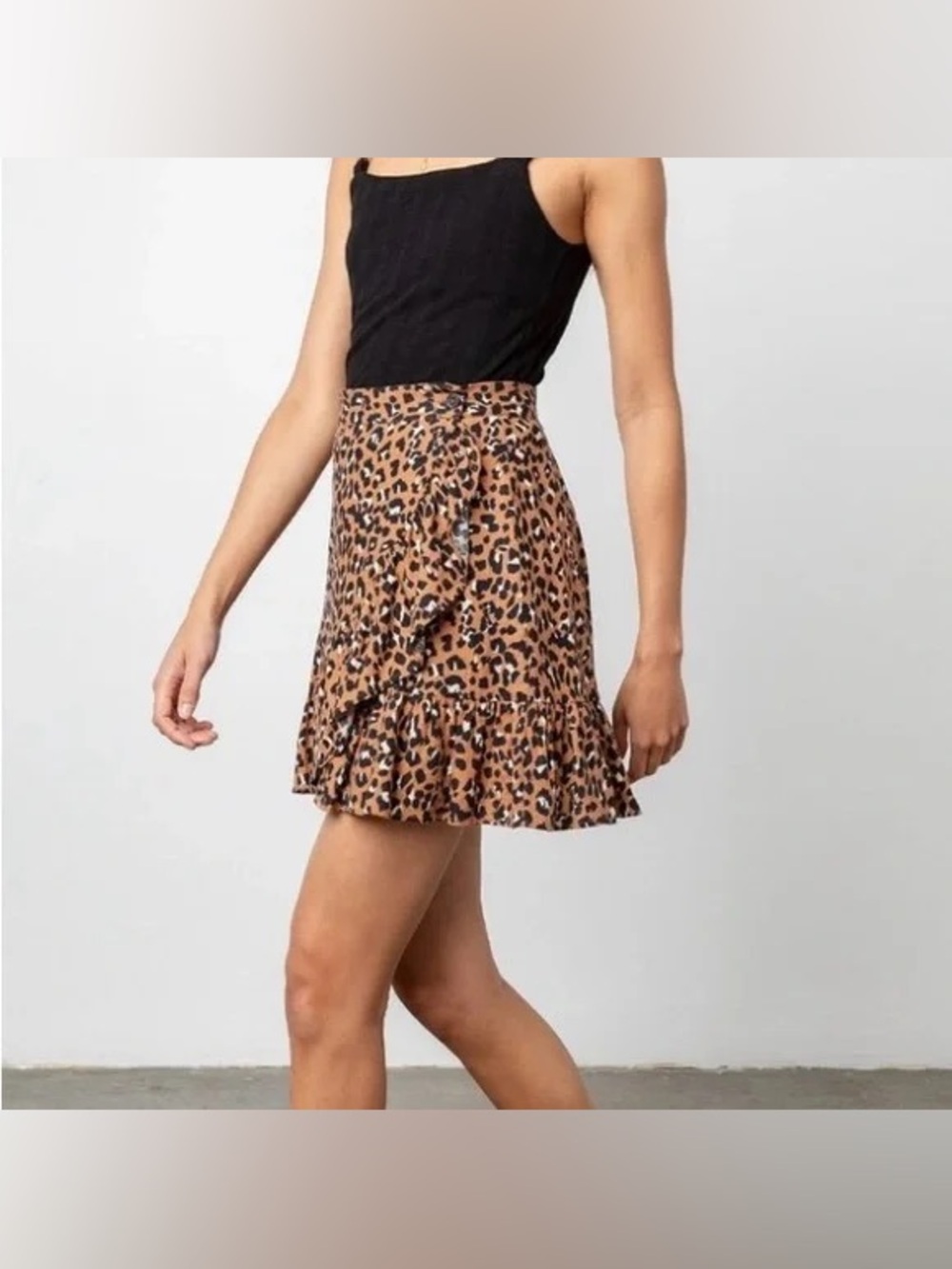 Rails Maci Golden Leopard Mini Skirt Size Large Ruffle Rayon Linen